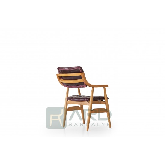 pera chair