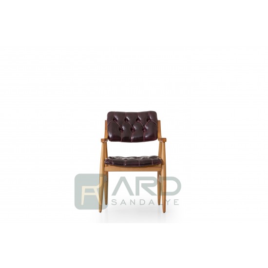 pera chair